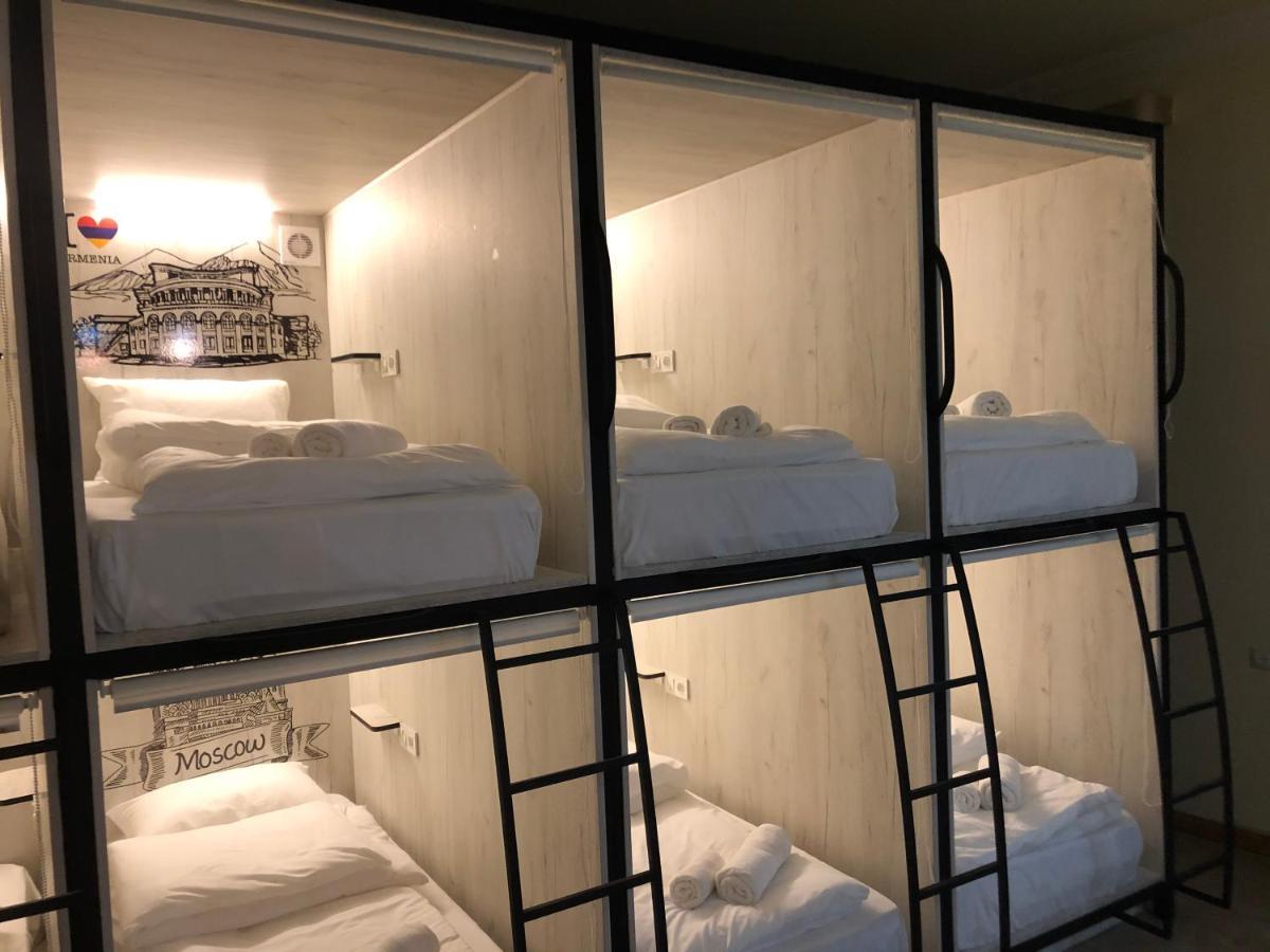 Capsule Hostel In The Old City Of Jerevan Exteriér fotografie