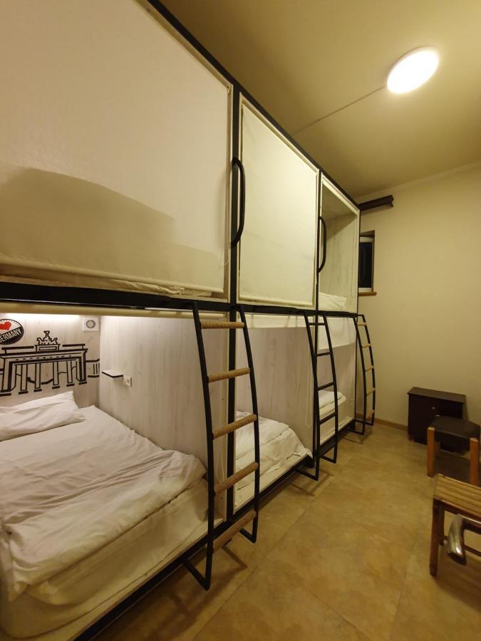 Capsule Hostel In The Old City Of Jerevan Exteriér fotografie