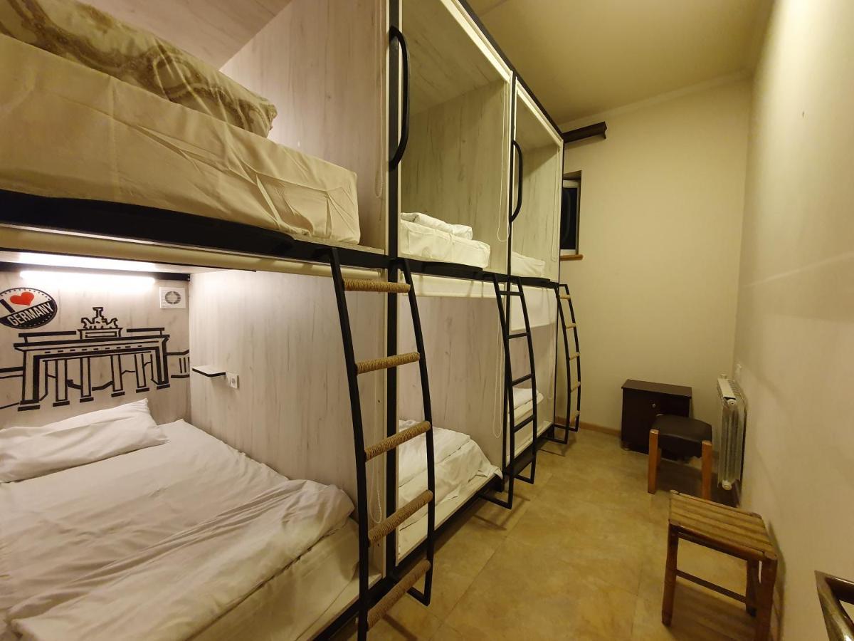 Capsule Hostel In The Old City Of Jerevan Exteriér fotografie