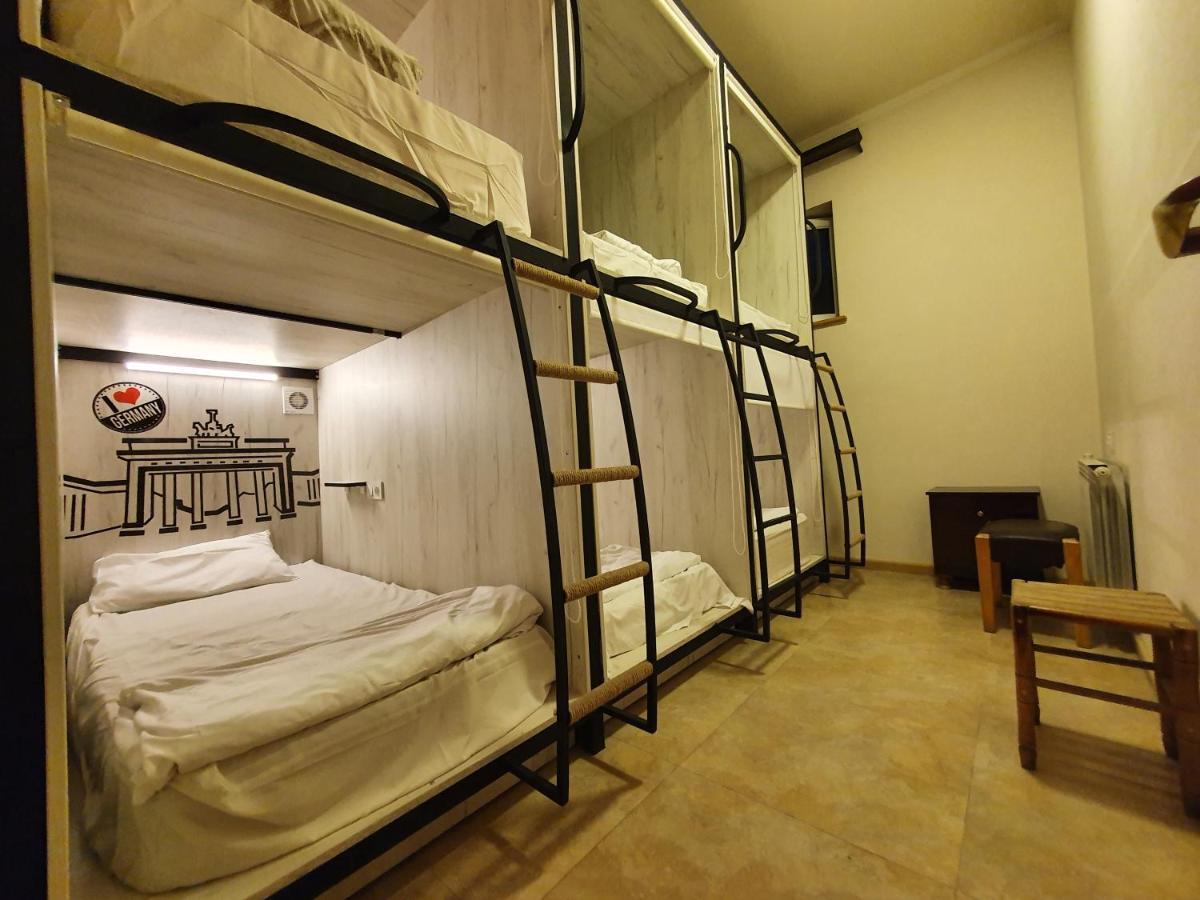 Capsule Hostel In The Old City Of Jerevan Exteriér fotografie