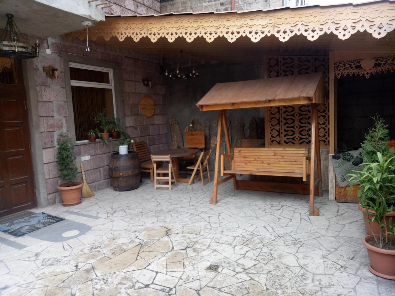 Capsule Hostel In The Old City Of Jerevan Exteriér fotografie