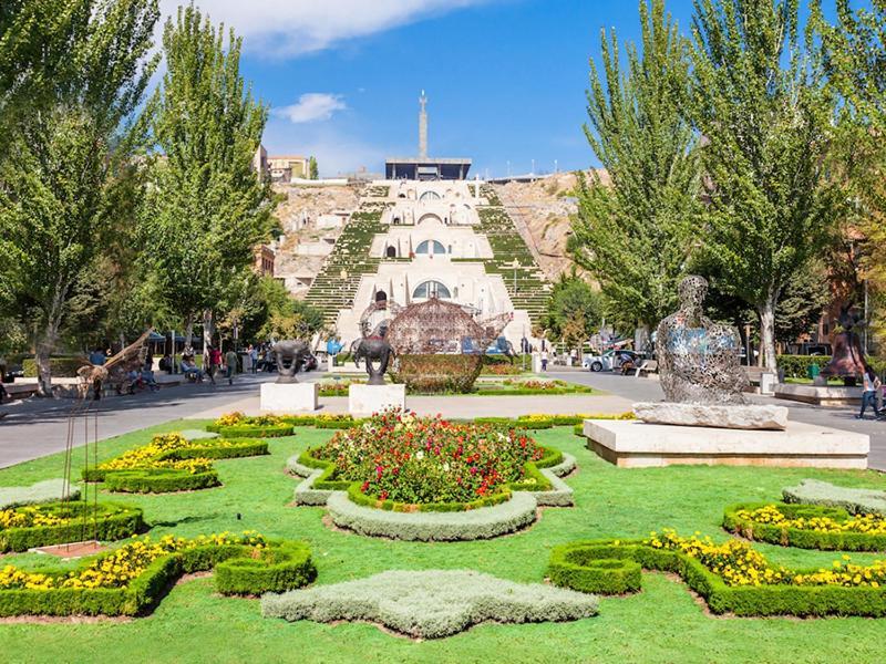 Capsule Hostel In The Old City Of Jerevan Exteriér fotografie