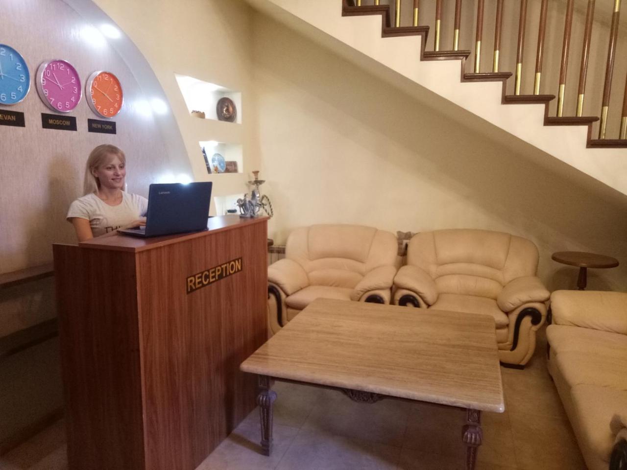 Capsule Hostel In The Old City Of Jerevan Exteriér fotografie
