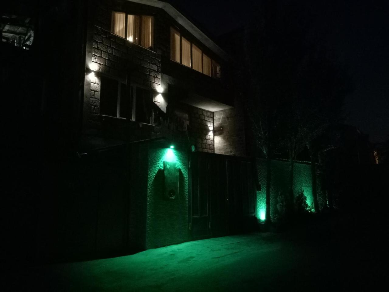 Capsule Hostel In The Old City Of Jerevan Exteriér fotografie